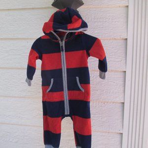 Boys Carter's longall romper size 9M Hooded  raccoon face on back